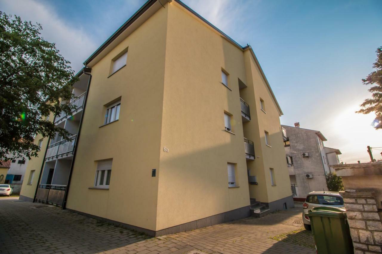 Sunny Point Appartement Rovinj Buitenkant foto