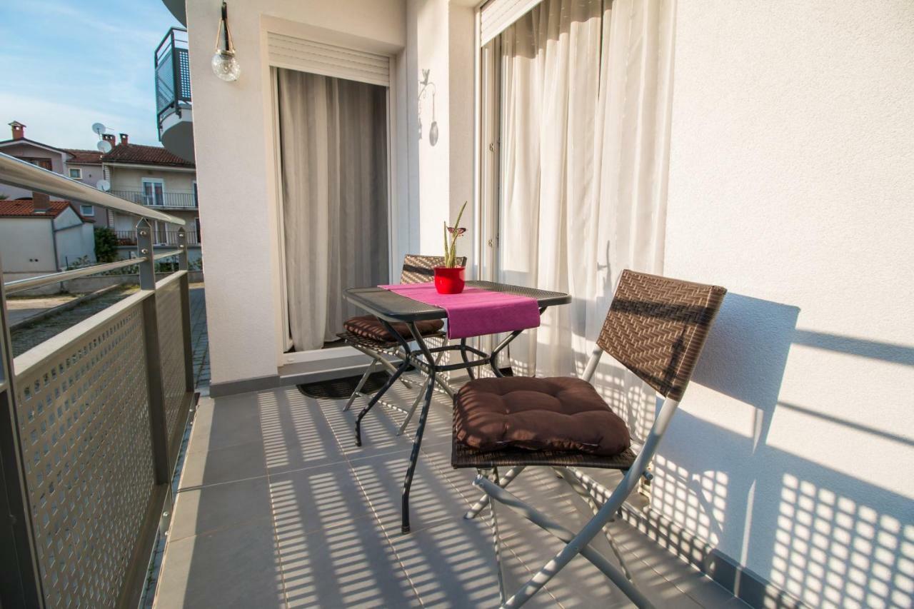 Sunny Point Appartement Rovinj Buitenkant foto
